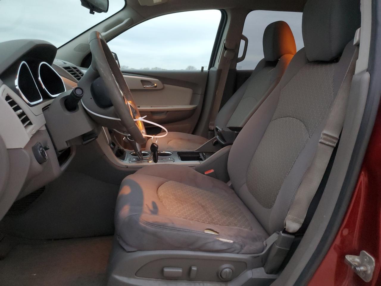 2011 Chevrolet Traverse - Image 7