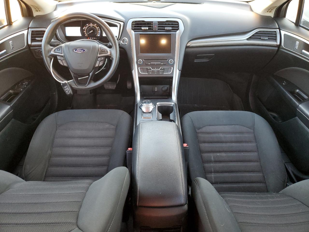 2017 Ford Fusion - Image 8