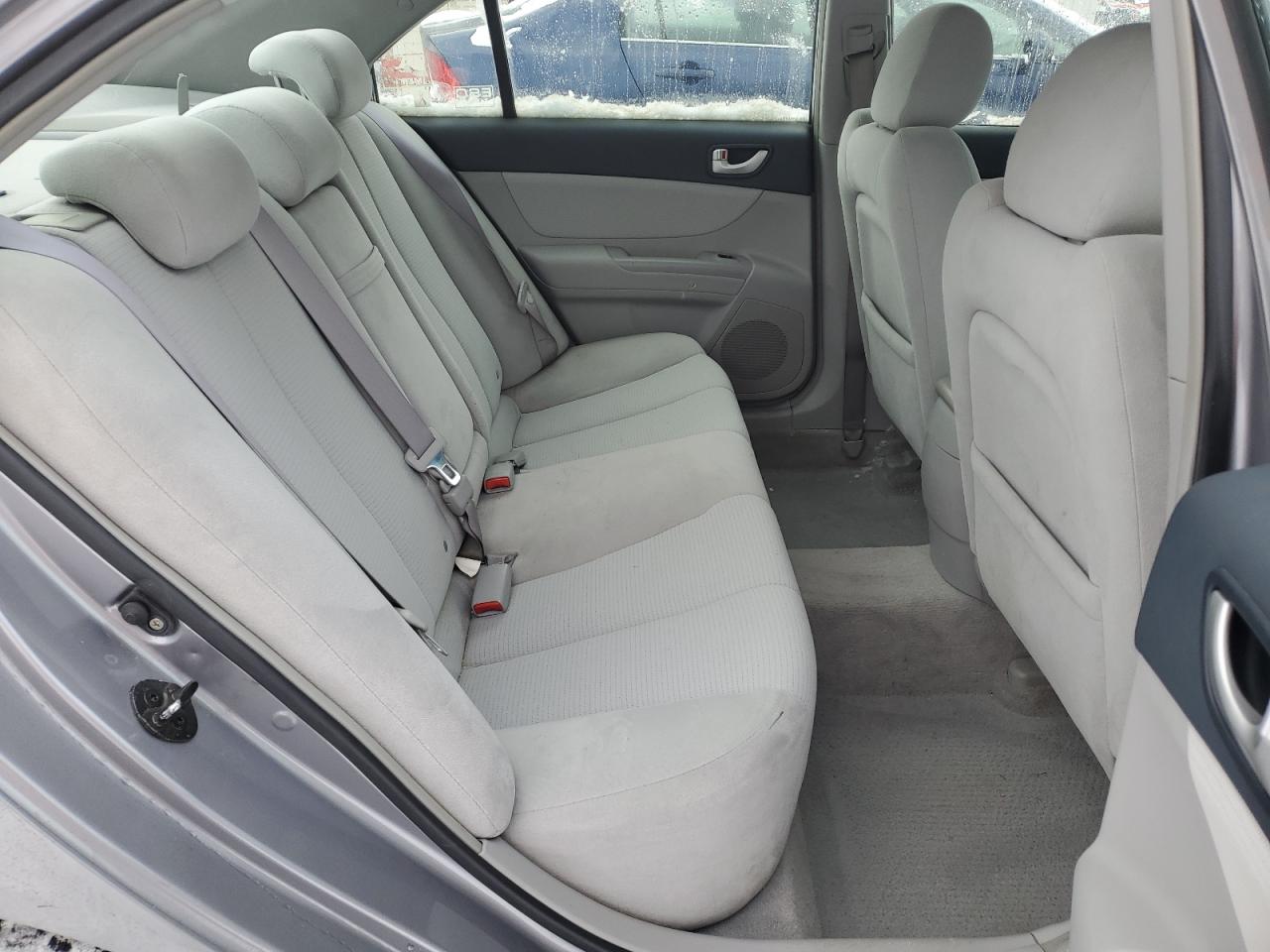 2008 Hyundai Sonata - Image 10