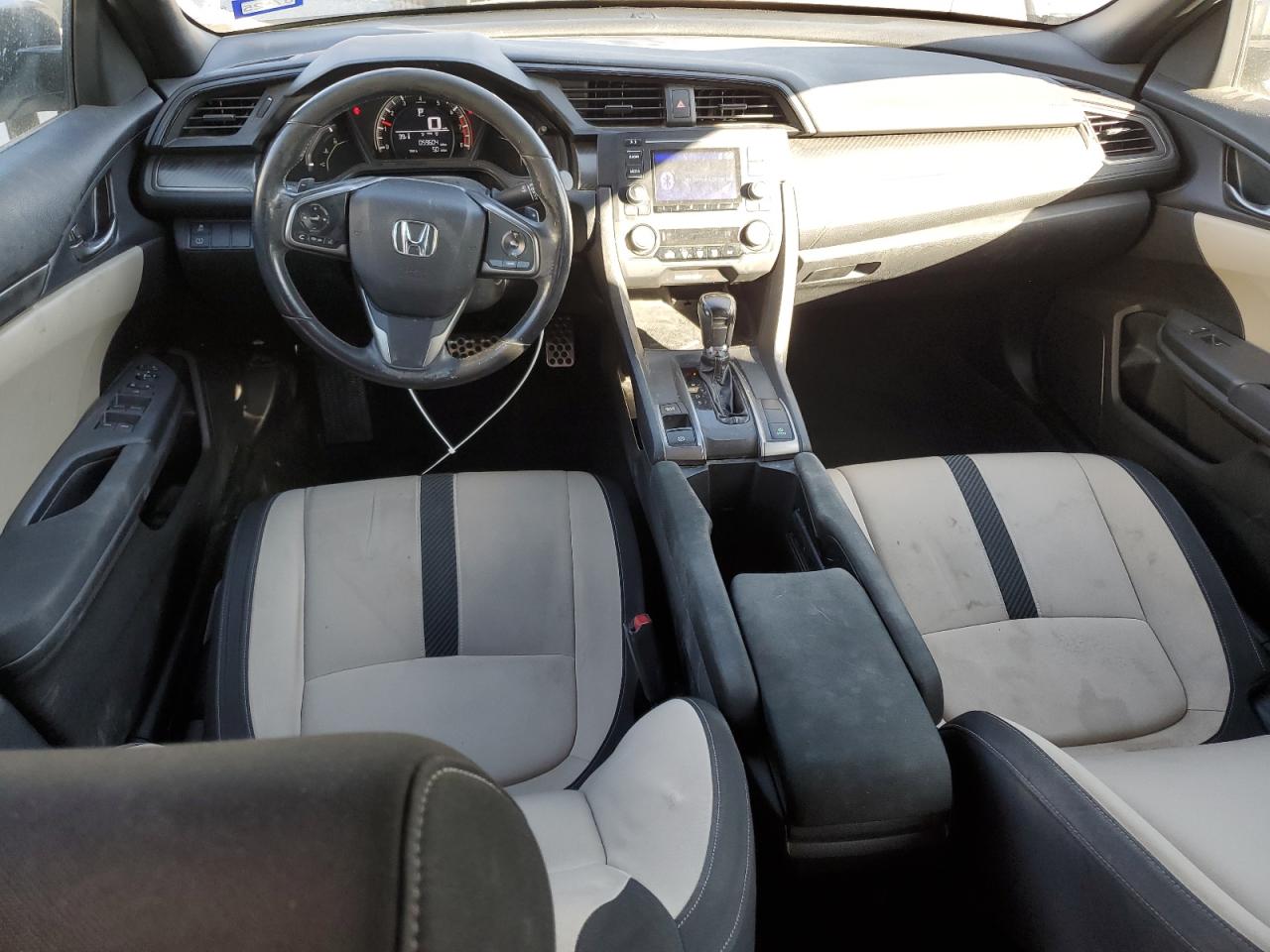 2018 Honda Civic - Image 8