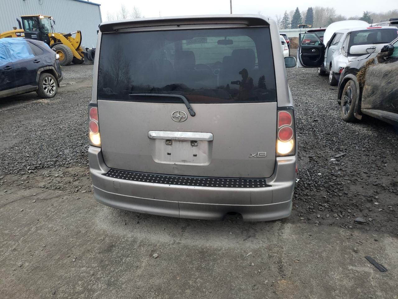 2005 Toyota xB - Image 6
