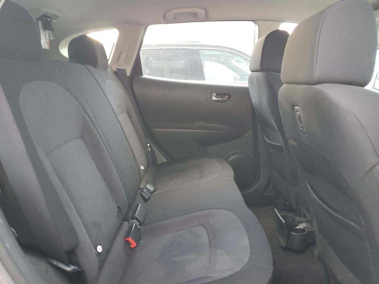 2013 Nissan Rogue - Image 11