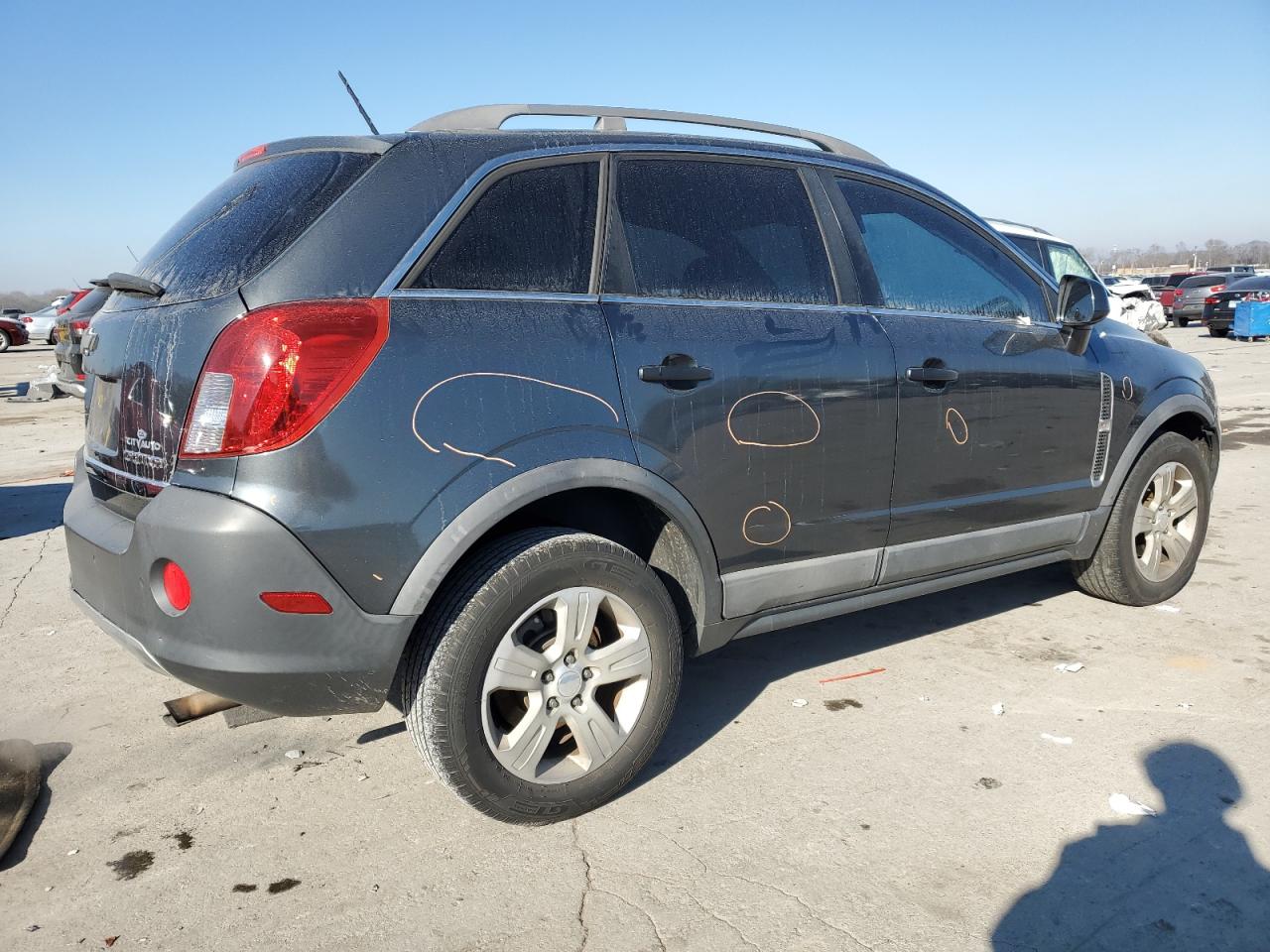 VIN 3GNFL1EK5DS512148 2013 CHEVROLET CAPTIVA no.3