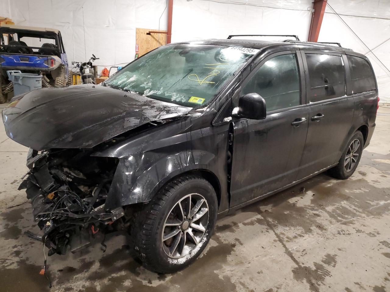 2019 Dodge Caravan - Image 1