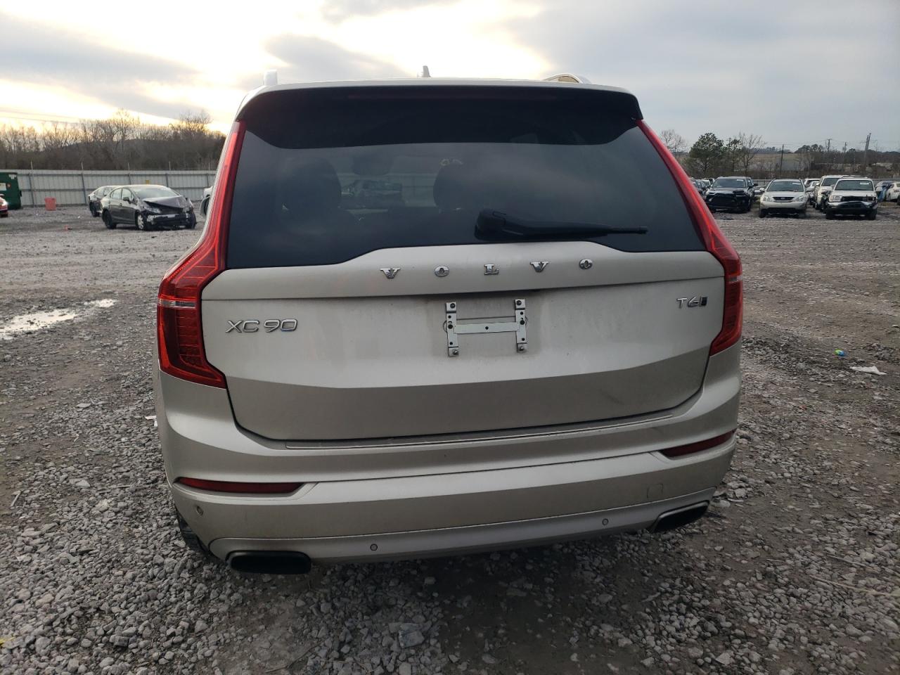 2016 Volvo XC90 - Image 6