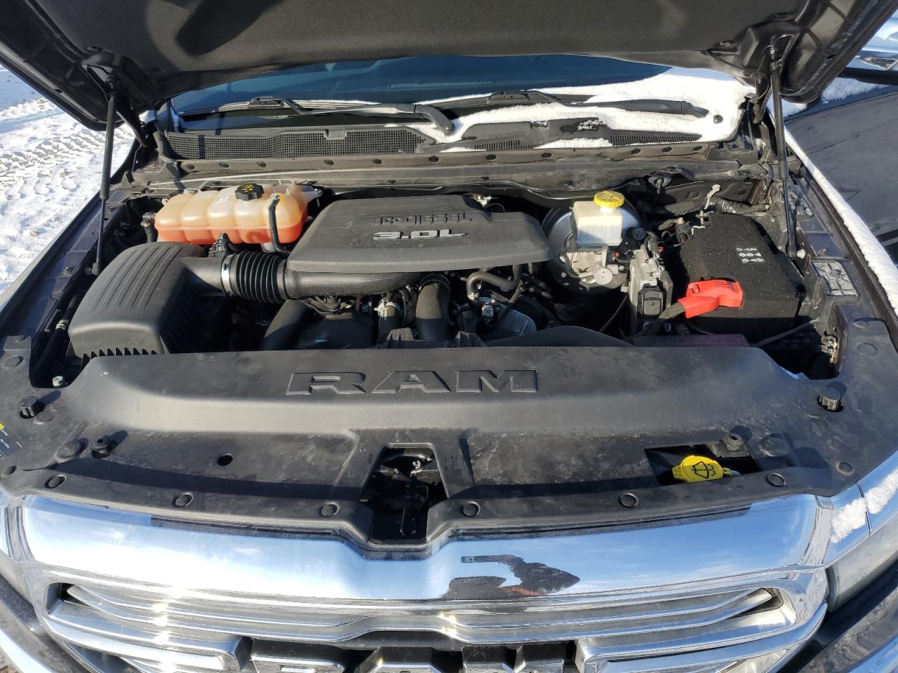 2021 RAM 1500 - Image 12