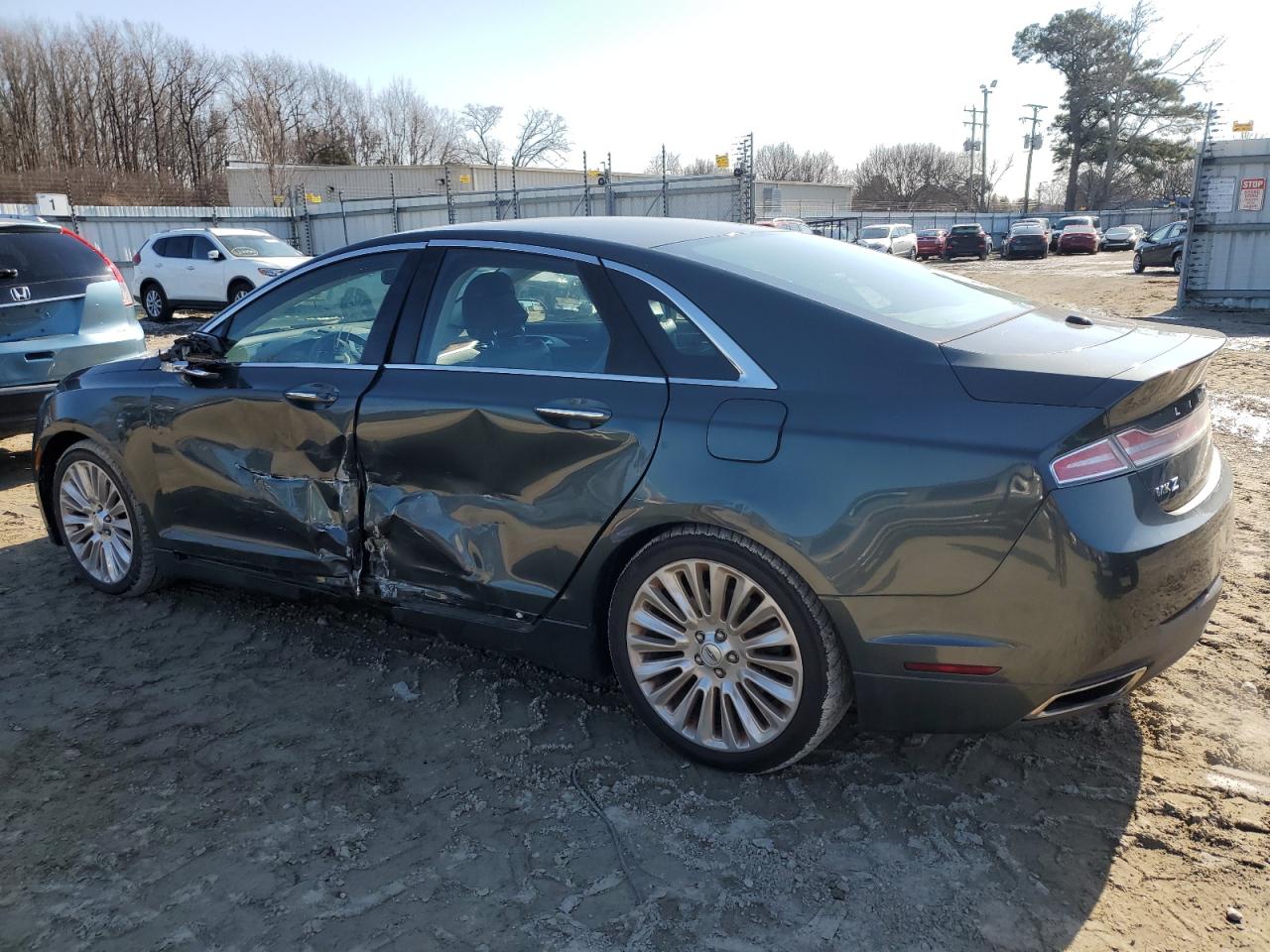 2015 Lincoln MKZ - Image 2