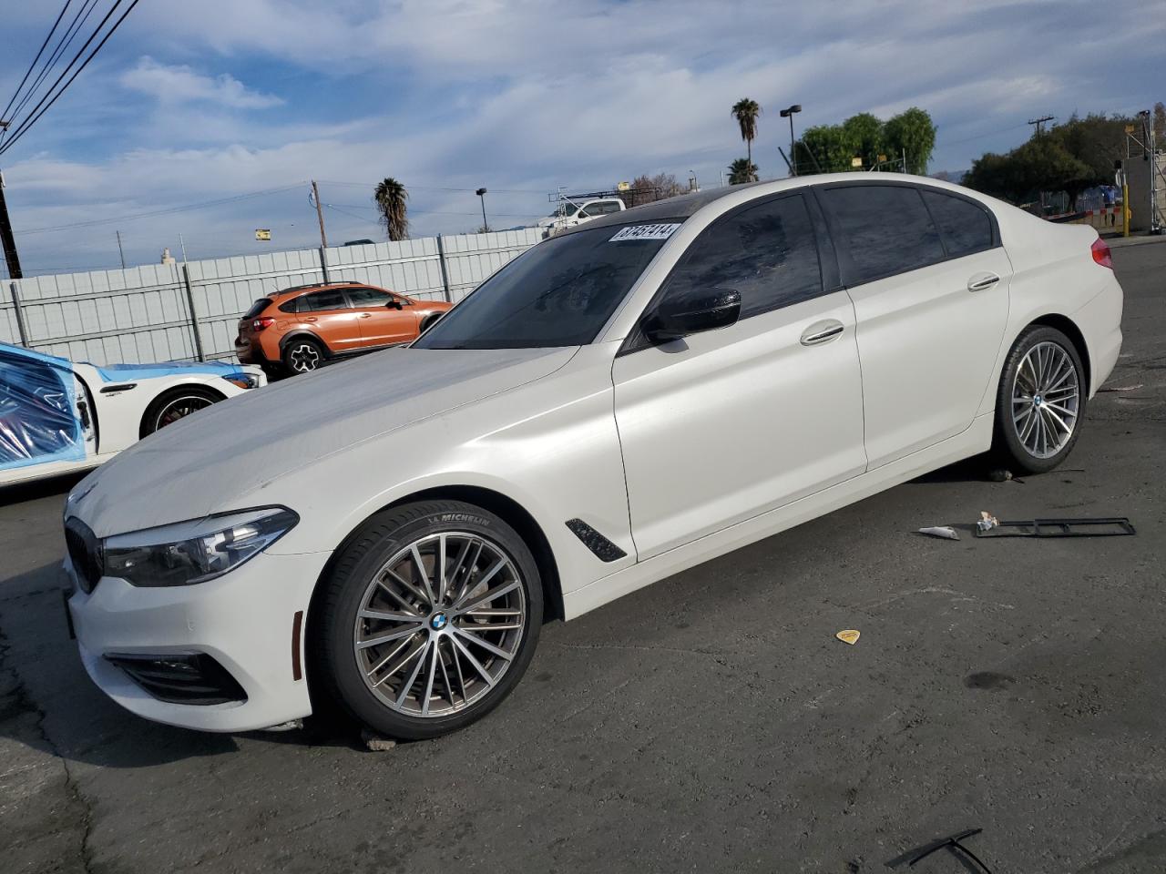 VIN WBAJE5C5XJWA94803 2018 BMW 5 SERIES no.1