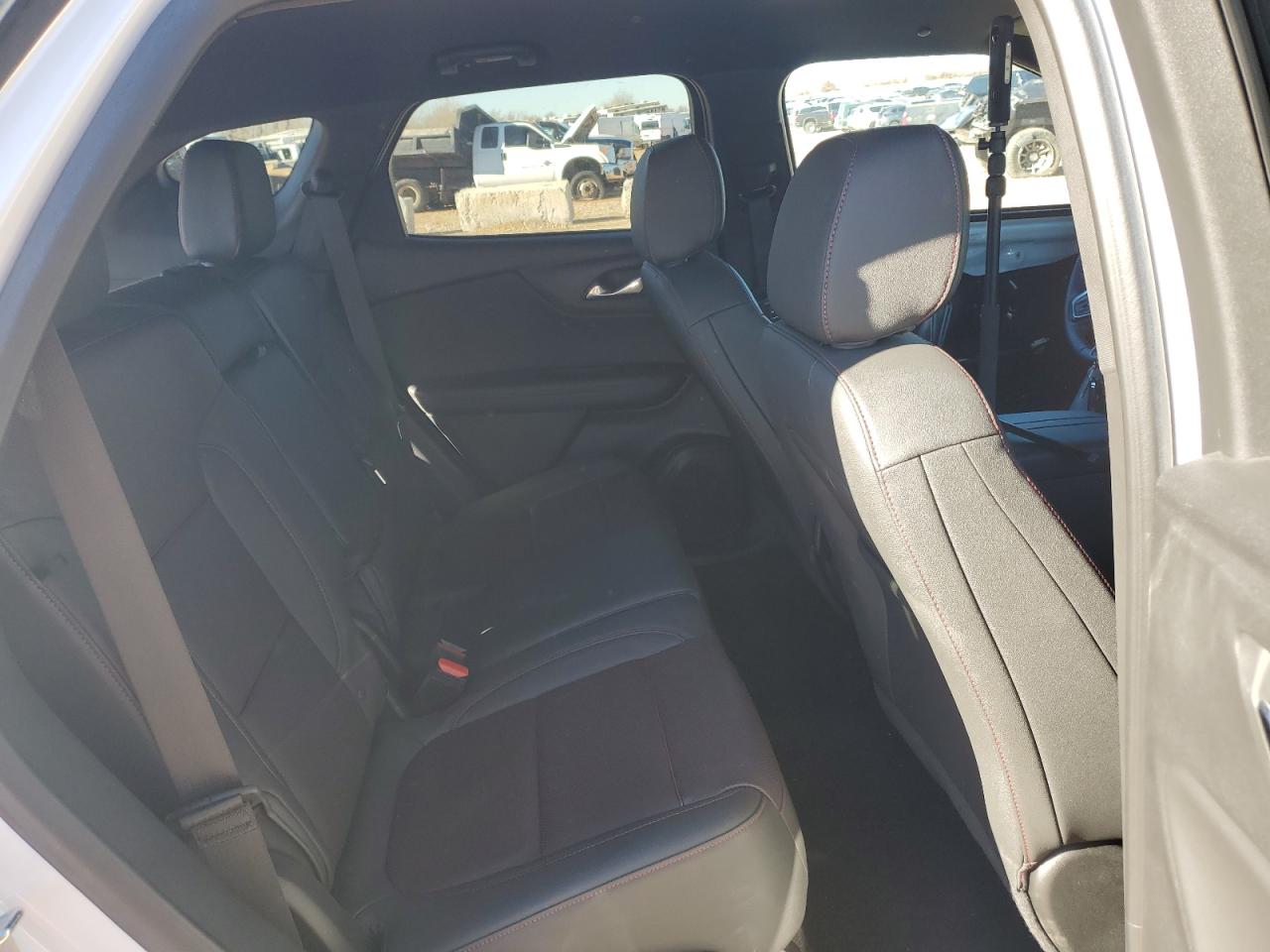 2023 Chevrolet Blazer - Image 12