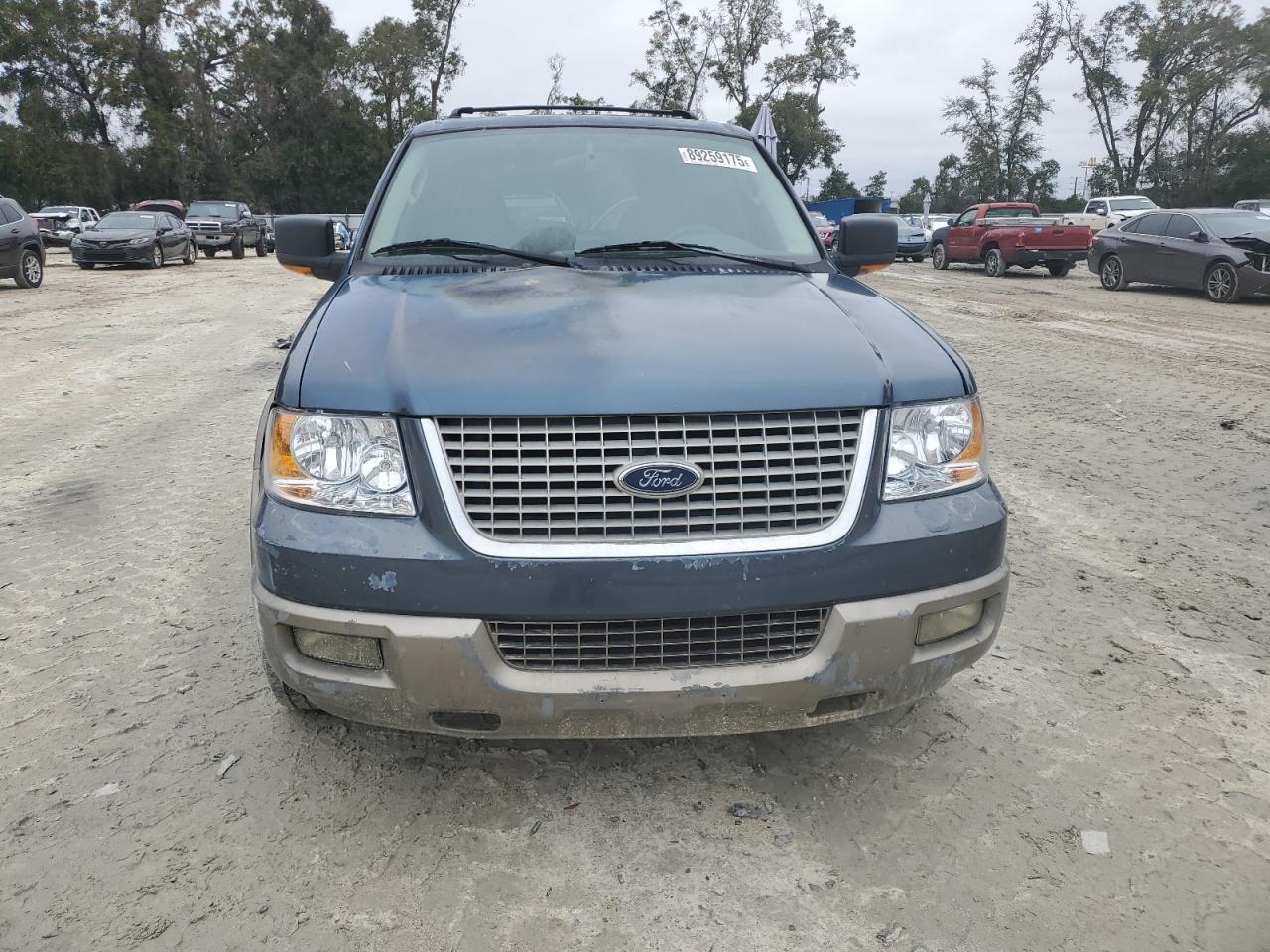 2004 Ford Expedition - Image 5