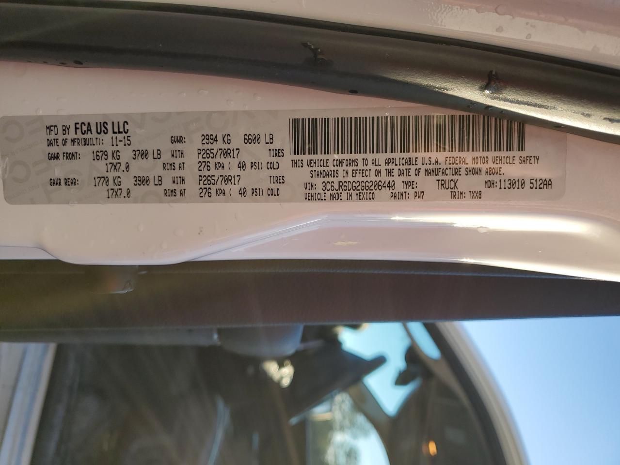2016 RAM 1500 - Image 12