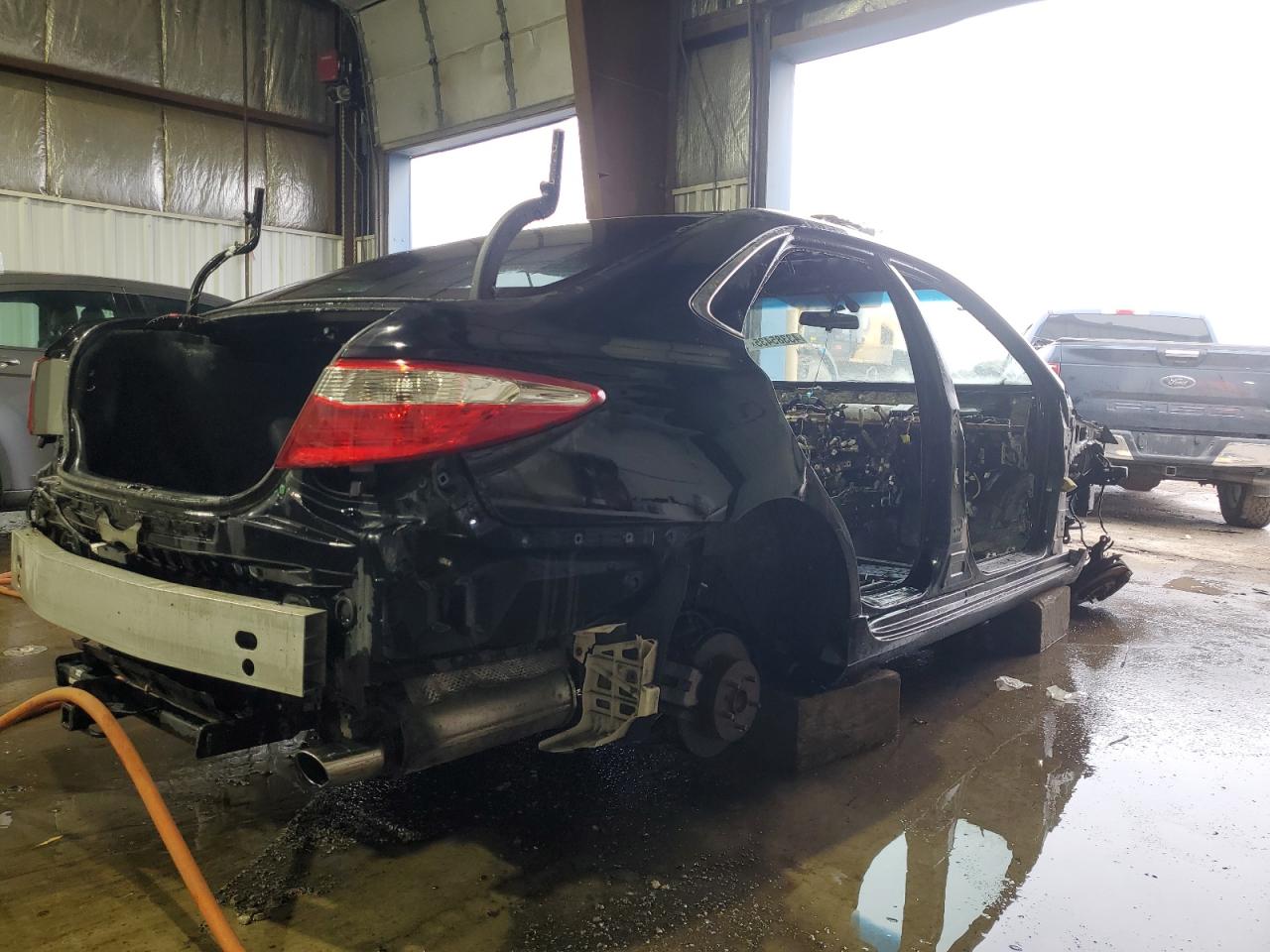 2015 Toyota Camry - Image 3