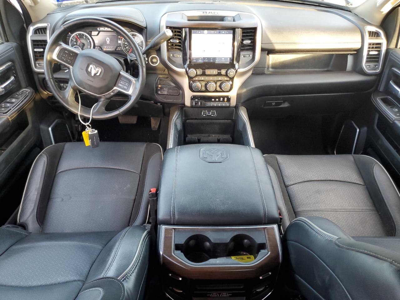 2022 RAM 3500 - Image 8