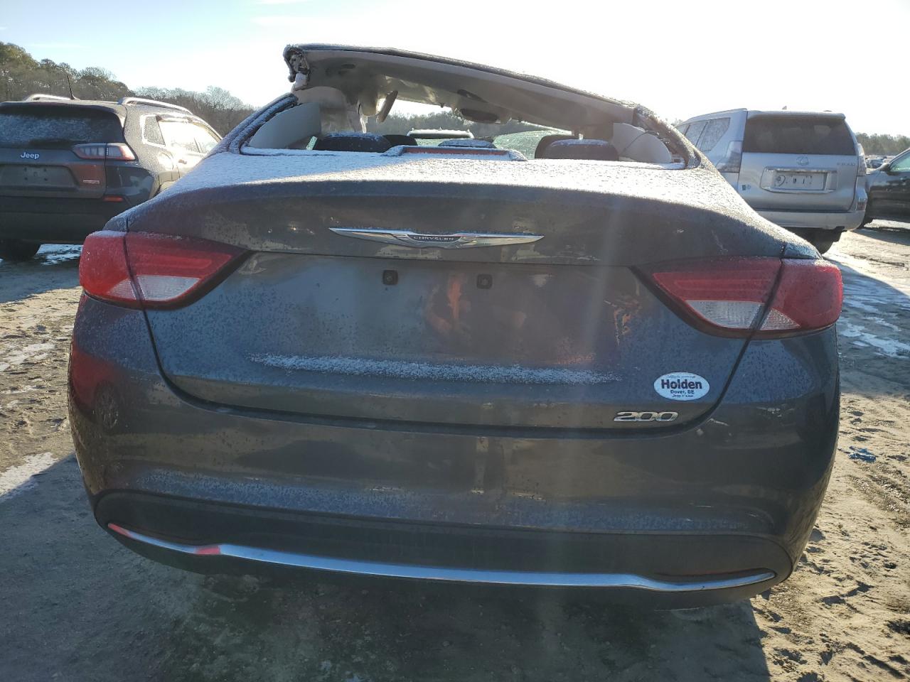2015 Chrysler 200 - Image 6