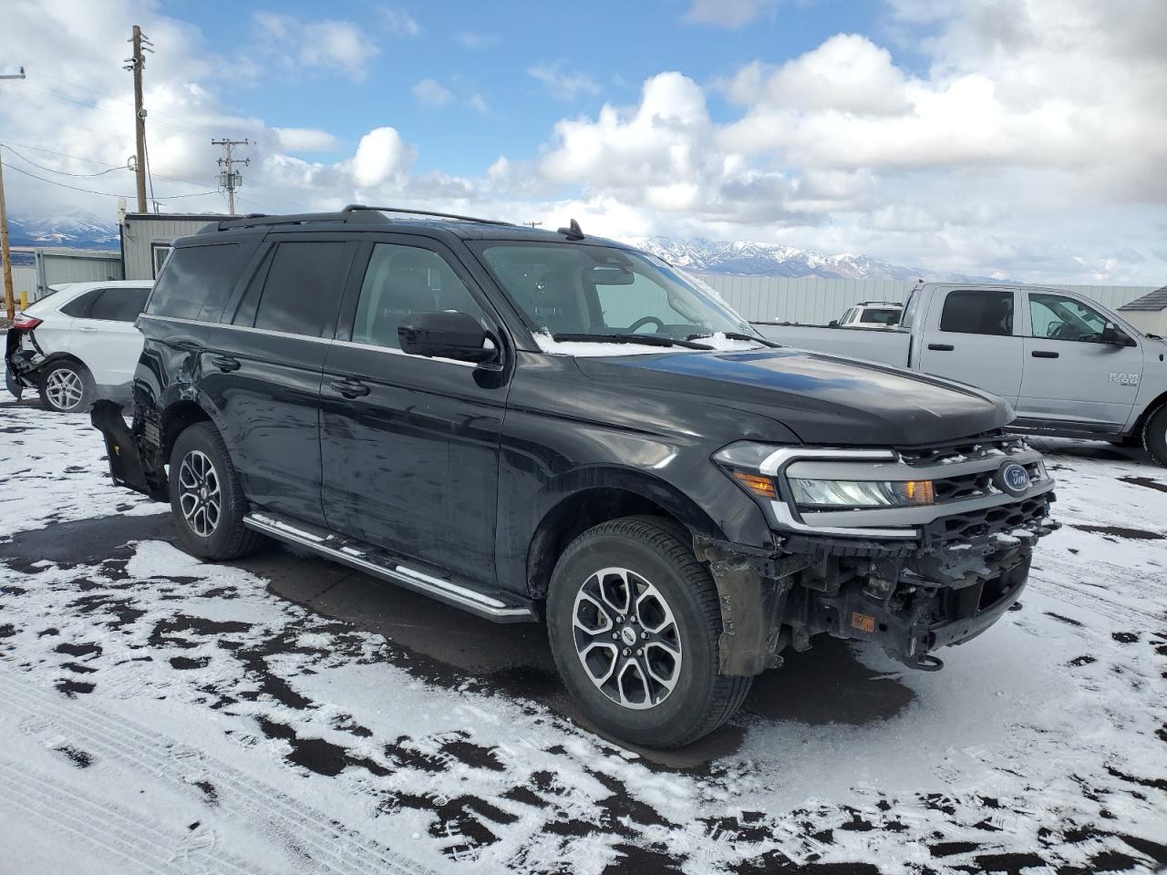 2023 Ford Expedition - Image 4