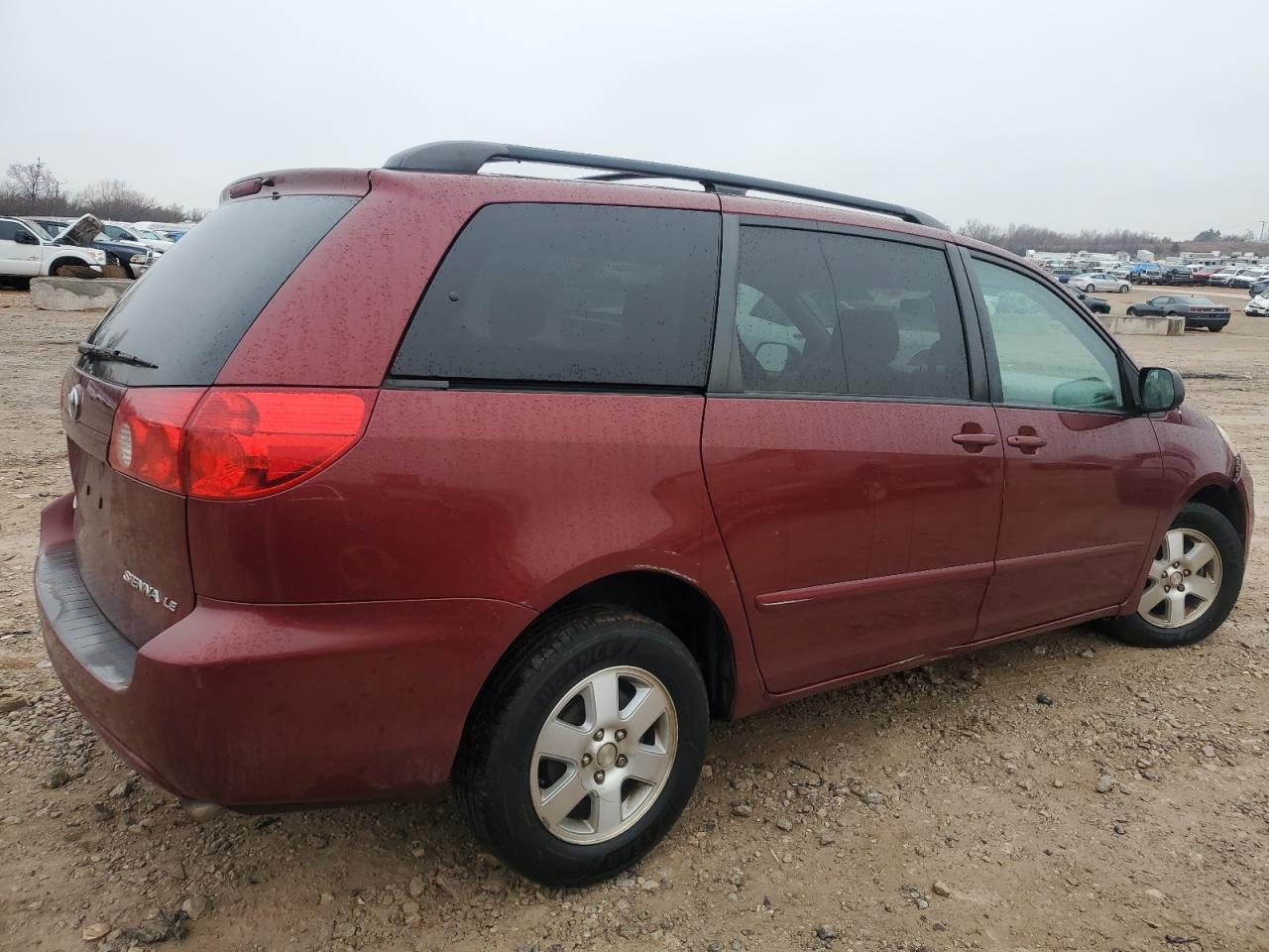 2007 Toyota Sienna - Image 3