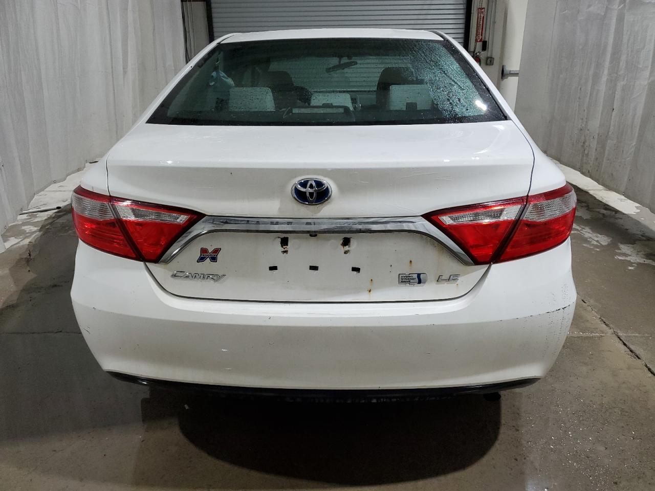 2015 Toyota Camry - Image 6