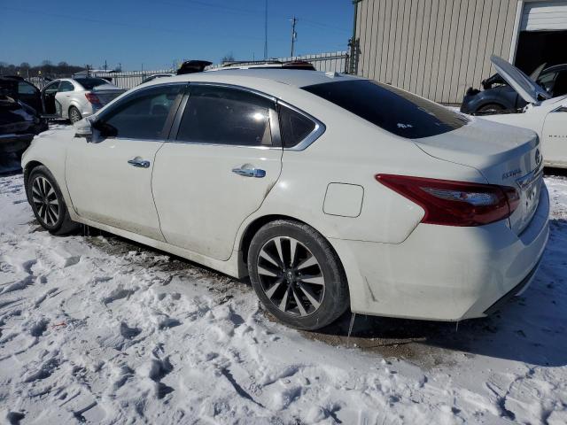  NISSAN ALTIMA 2018 Biały