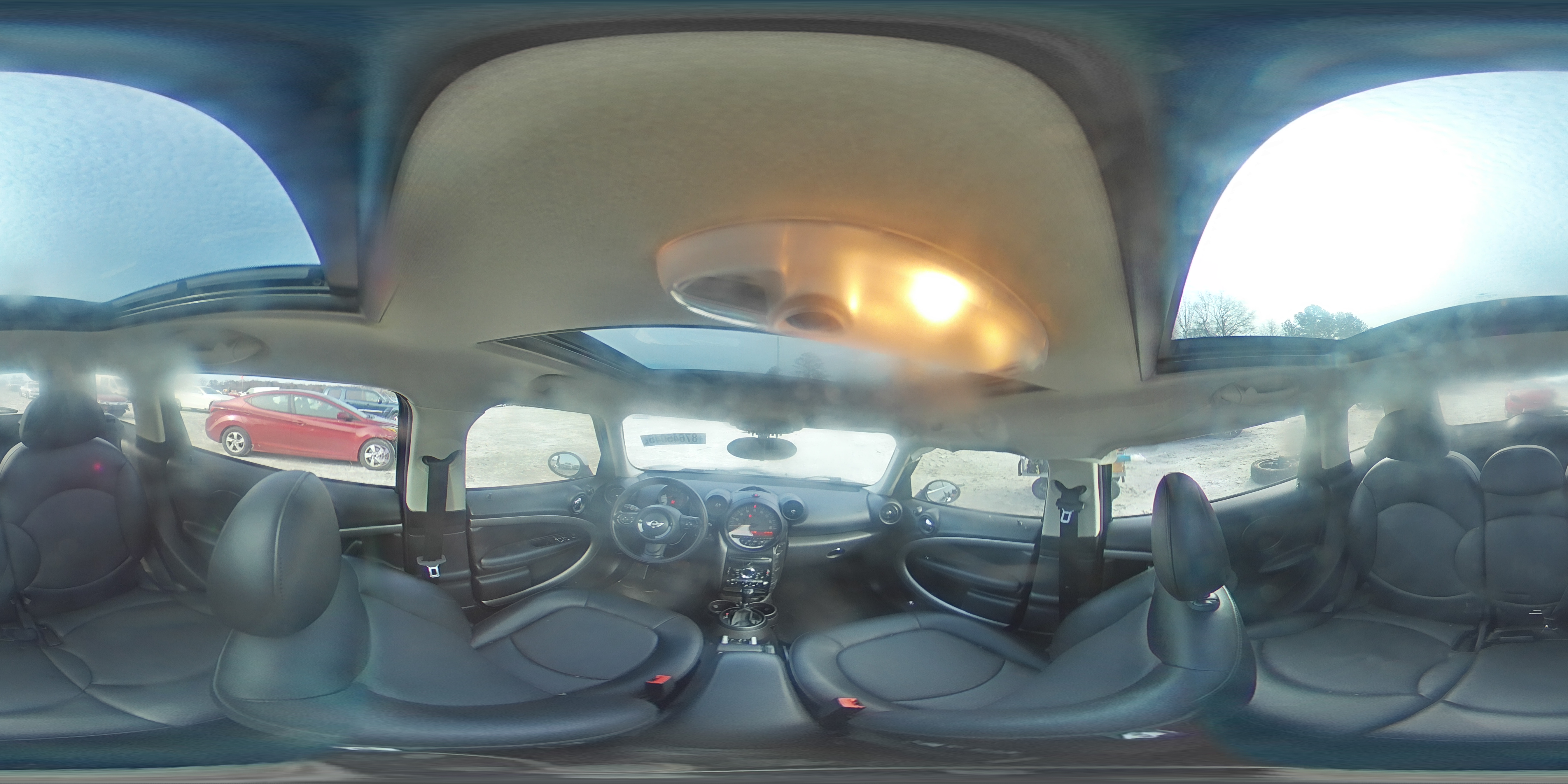 2015 MINI Cooper - Image 13