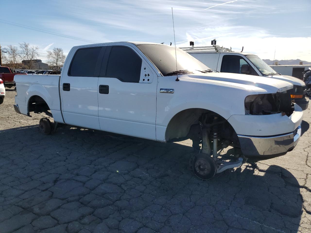 2005 Ford F-150 - Image 4