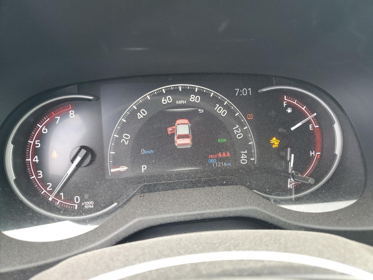 2024 Toyota RAV 4 - Image 9