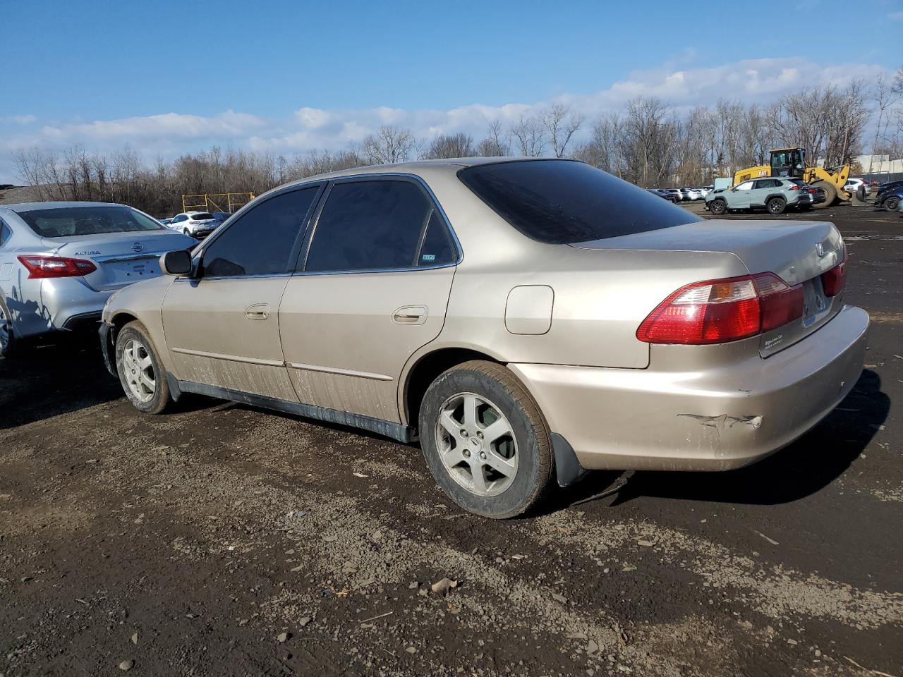 2000 Honda Accord - Image 2