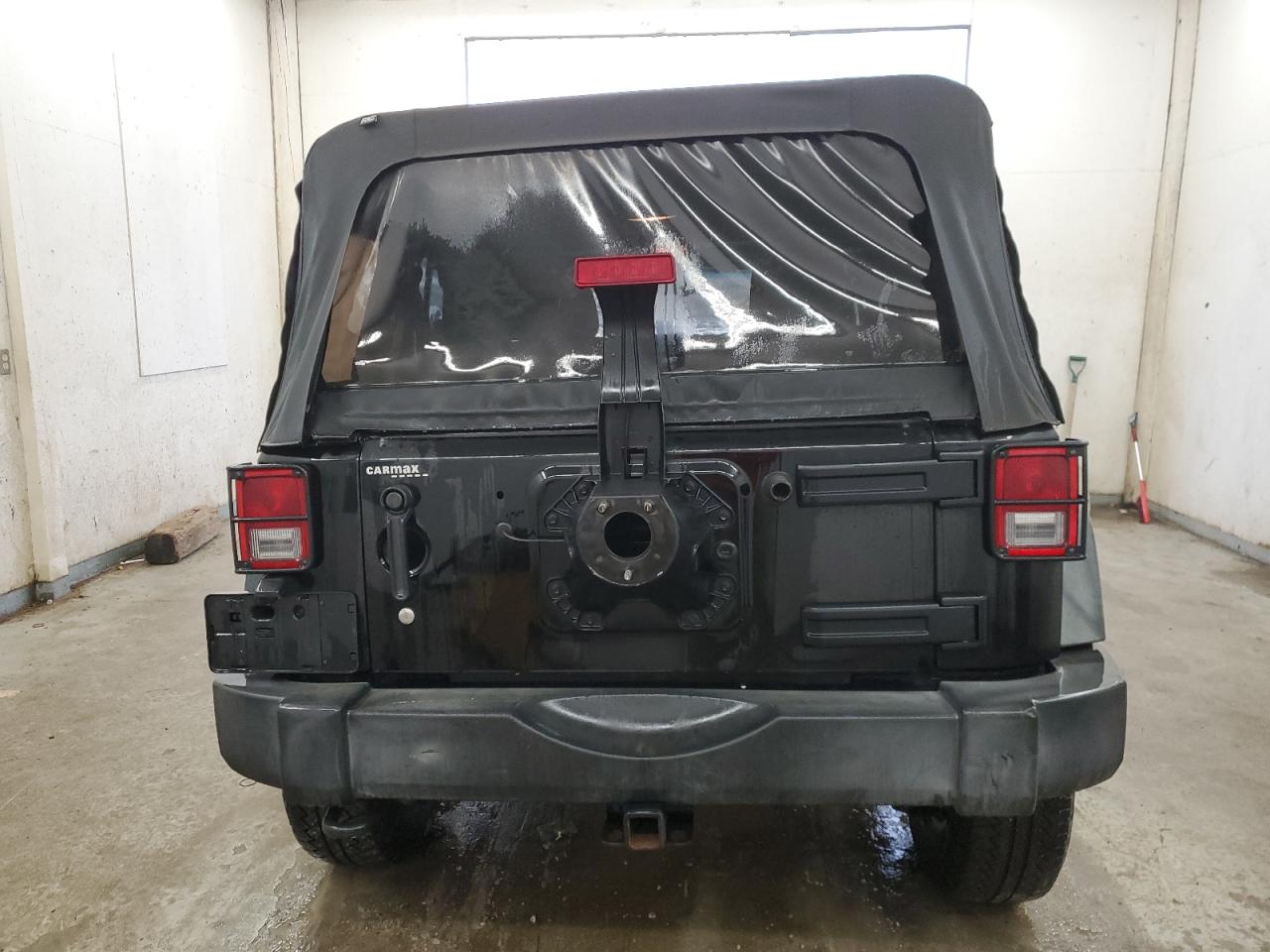 2012 Jeep Wrangler - Image 6