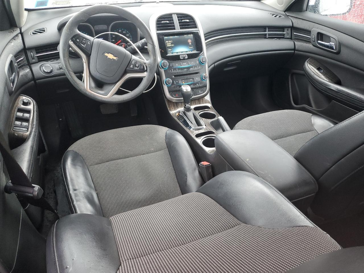 2015 Chevrolet Malibu - Image 8