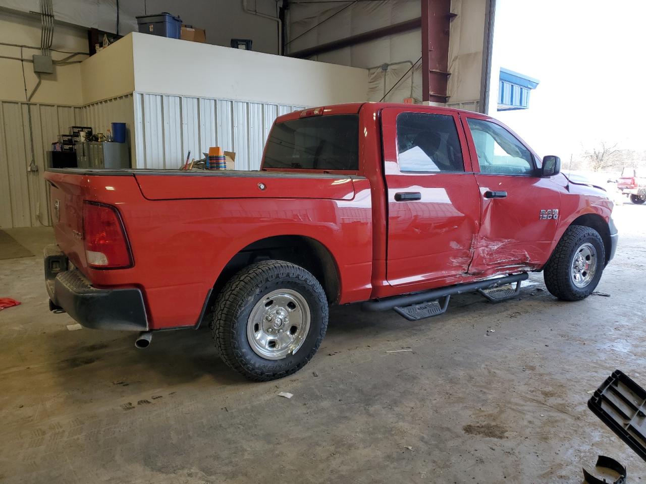 2015 RAM 1500 - Image 3