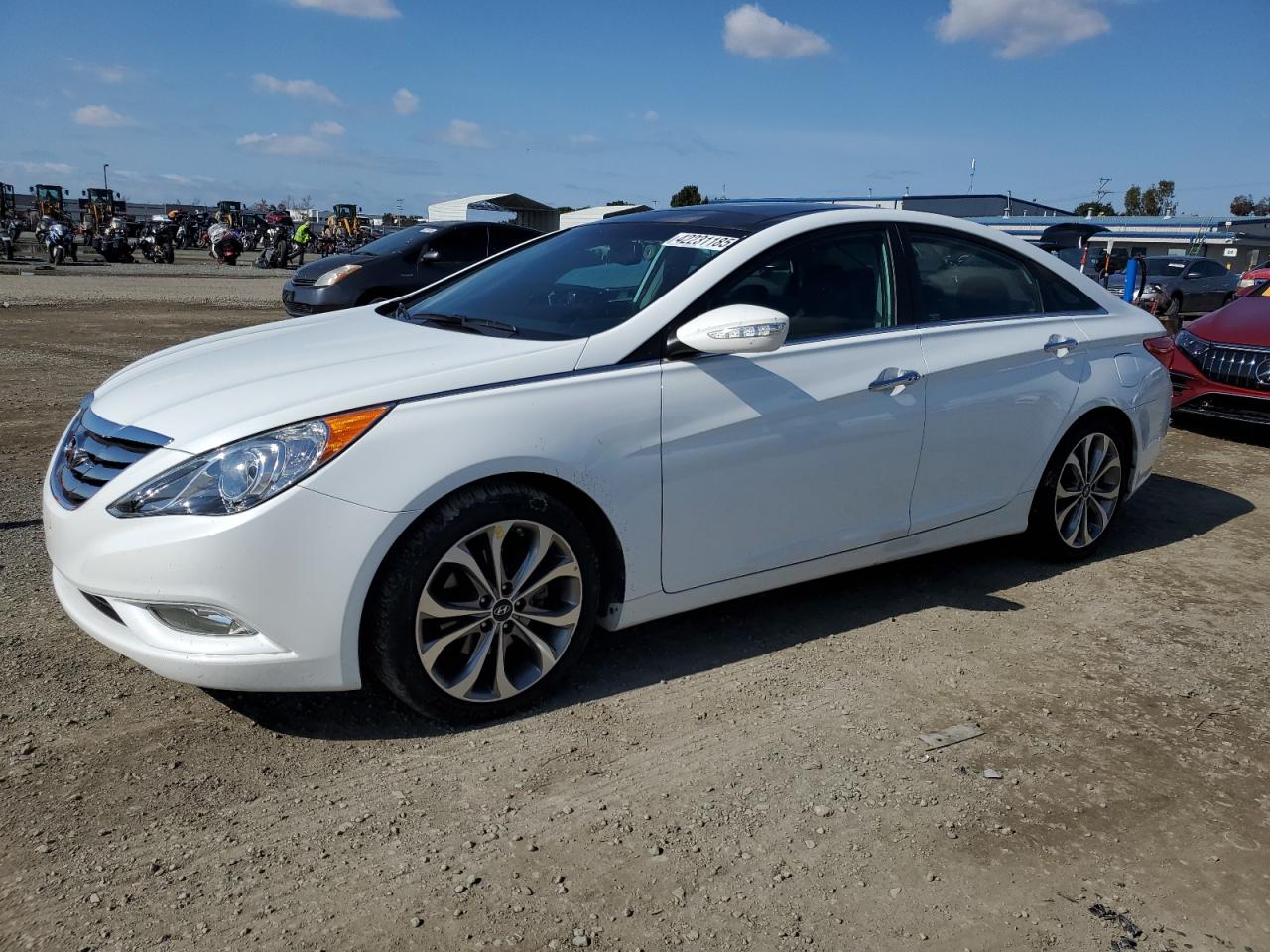 2013 Hyundai Sonata - Image 1