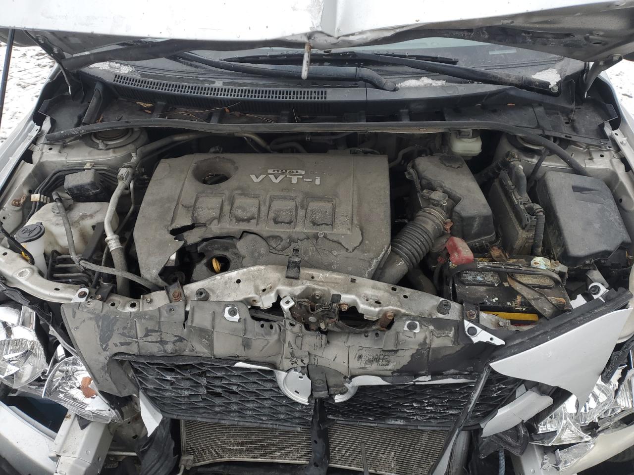 2010 Toyota Corolla - Image 11