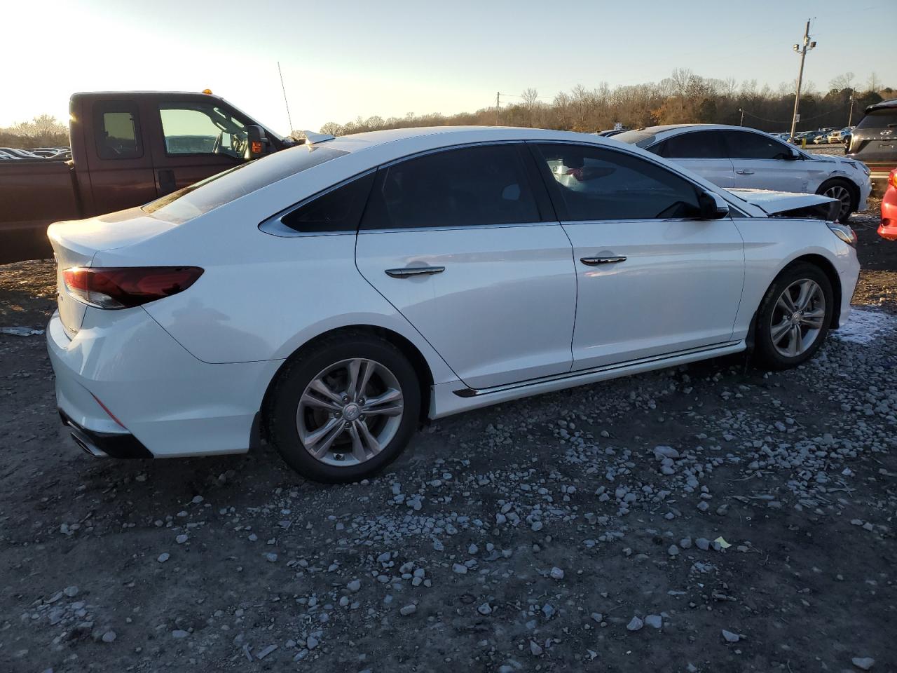 2018 Hyundai Sonata - Image 3