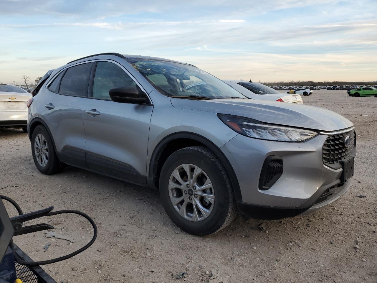 2023 Ford Escape - Image 4
