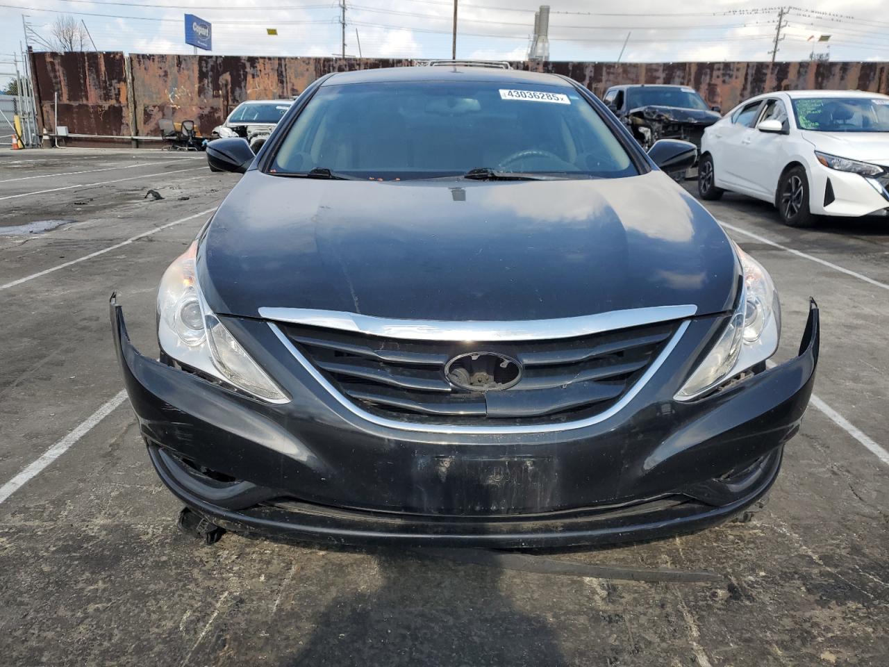 2013 Hyundai Sonata - Image 5