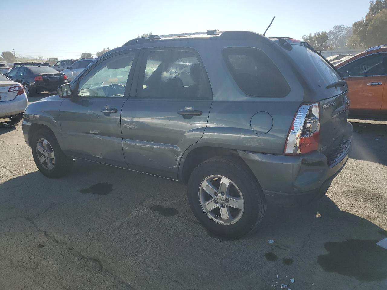 2009 Kia Sportage - Image 2