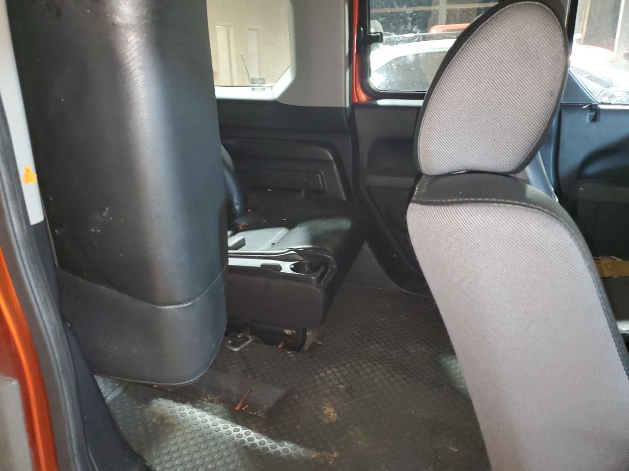 2005 Honda Element - Image 11