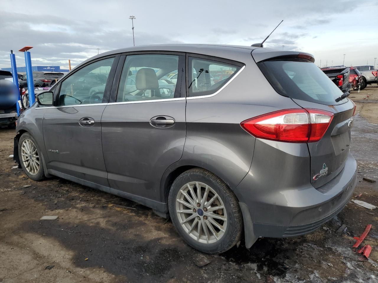 2014 Ford C-MAX - Image 2