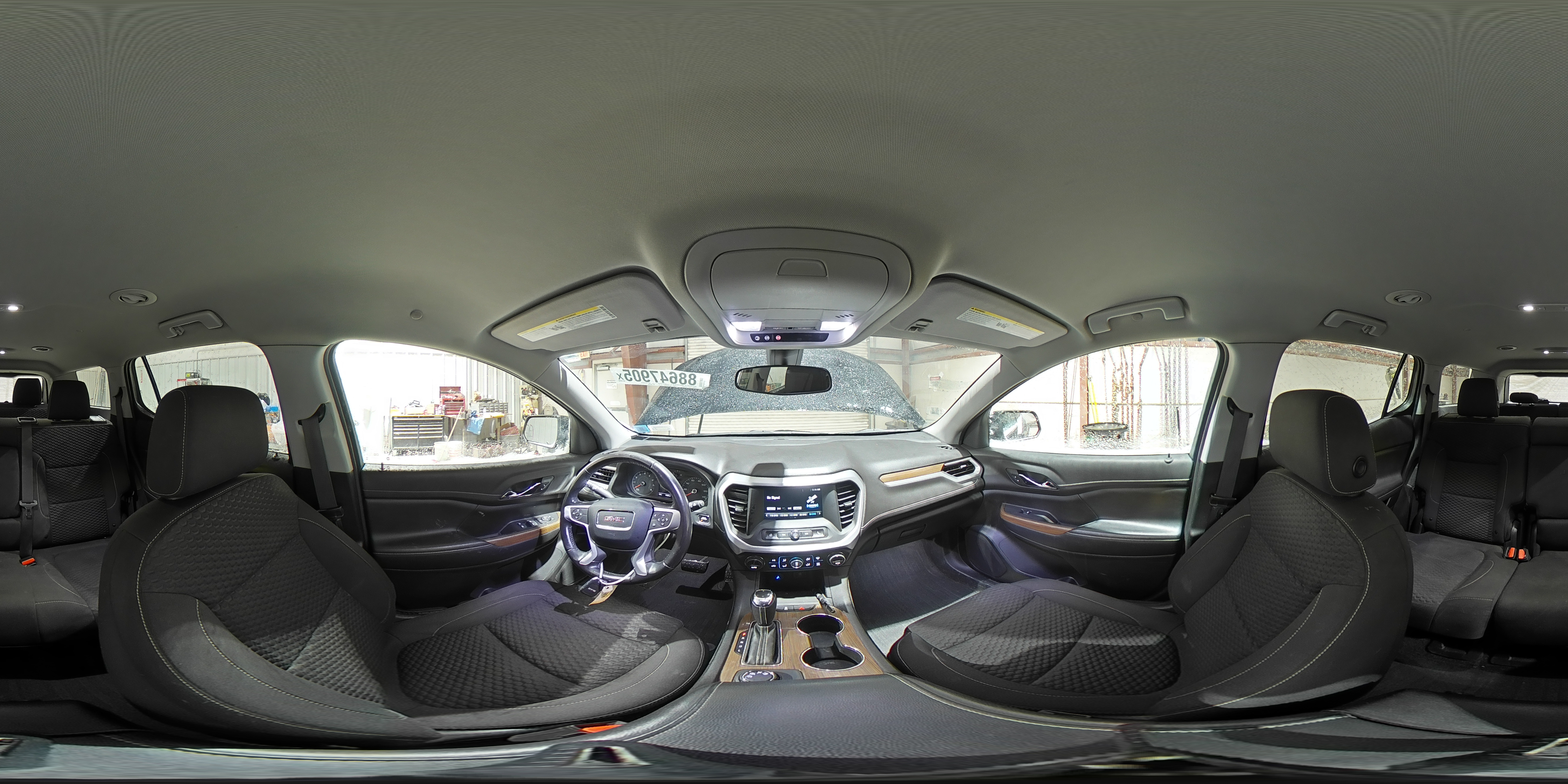 2019 GMC Acadia - Image 13