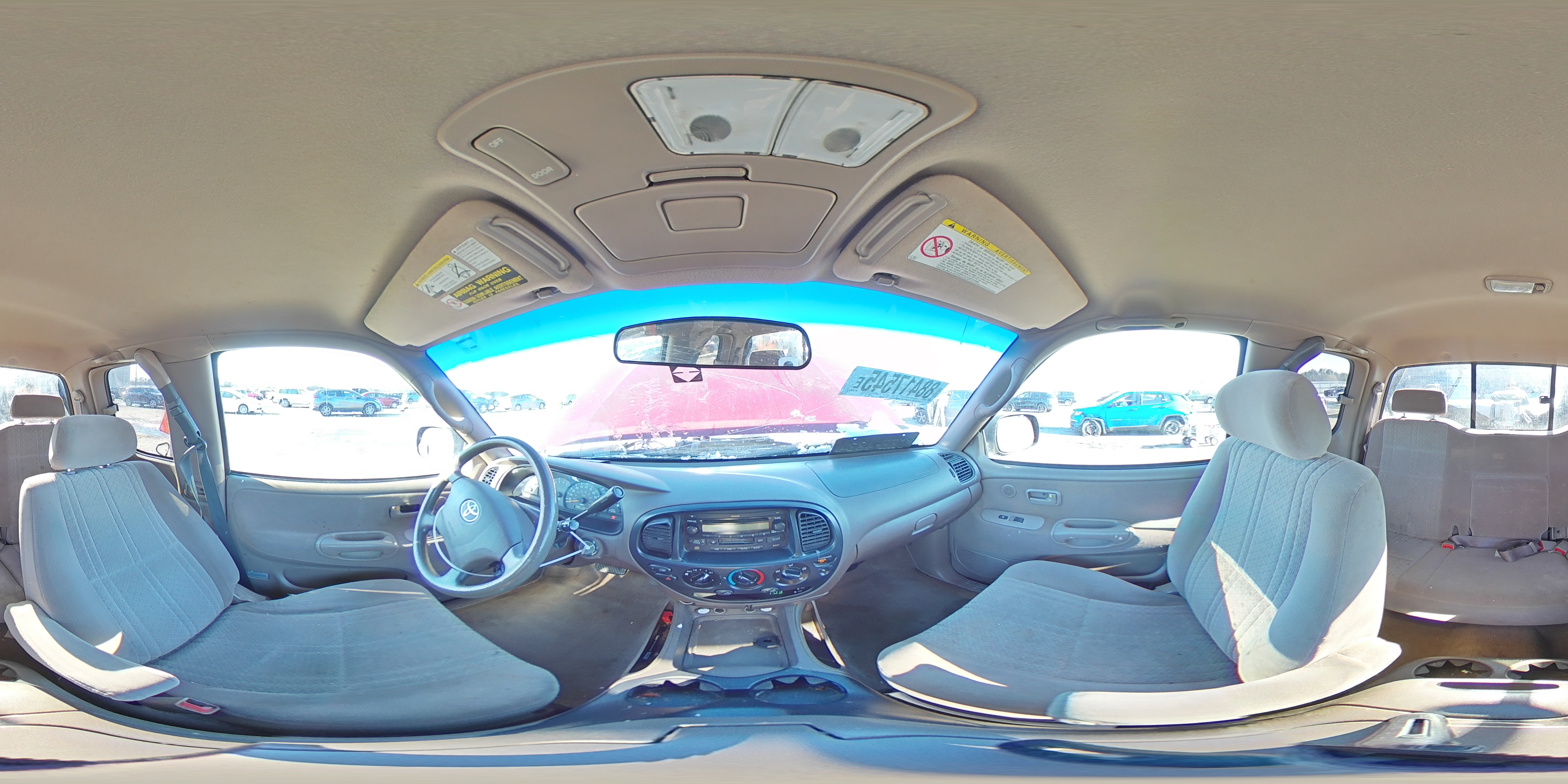 2004 Toyota Tundra - Image 12