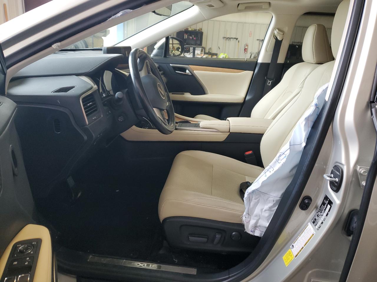 2021 Lexus RX - Image 7
