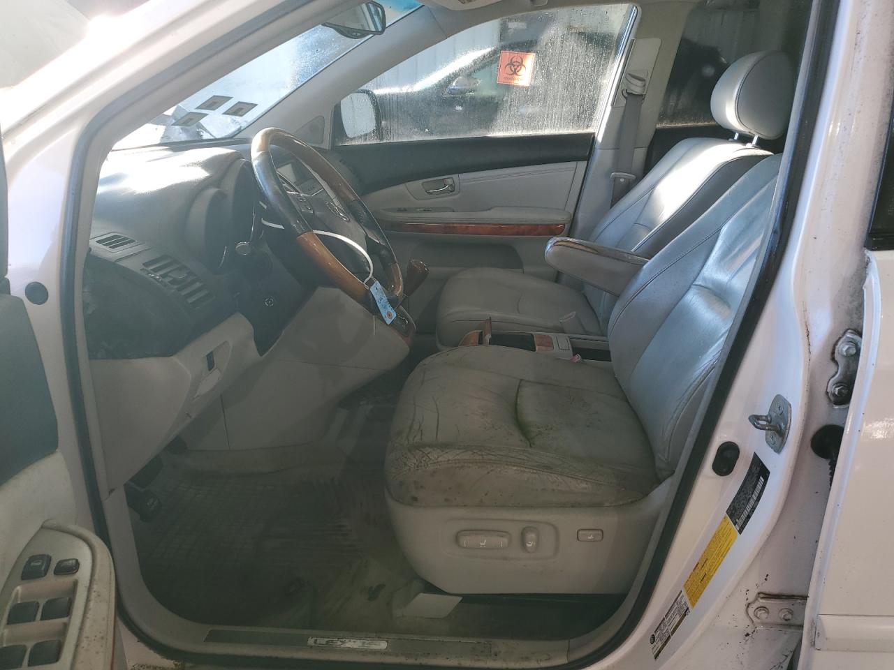 2004 Lexus RX - Image 7