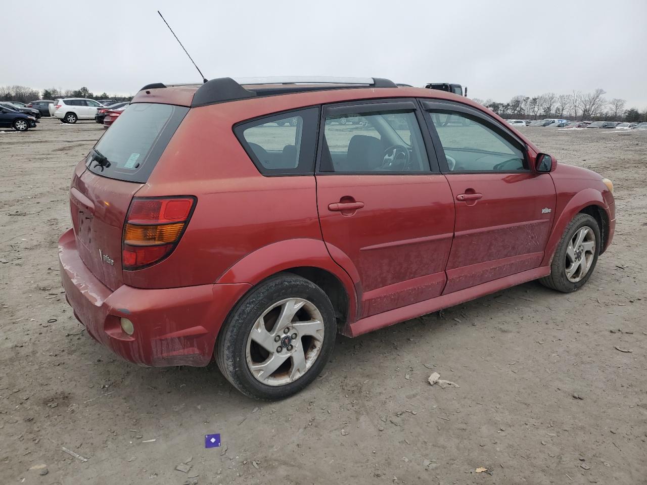 2006 Pontiac Vibe - Image 3