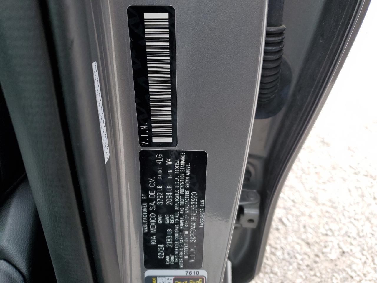 2024 Kia Forte - Image 13