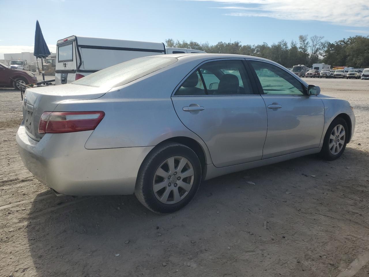 2009 Toyota Camry - Image 3