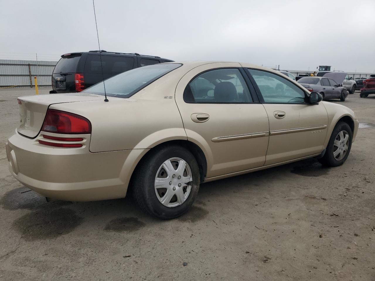 2001 Dodge Stratus - Image 3