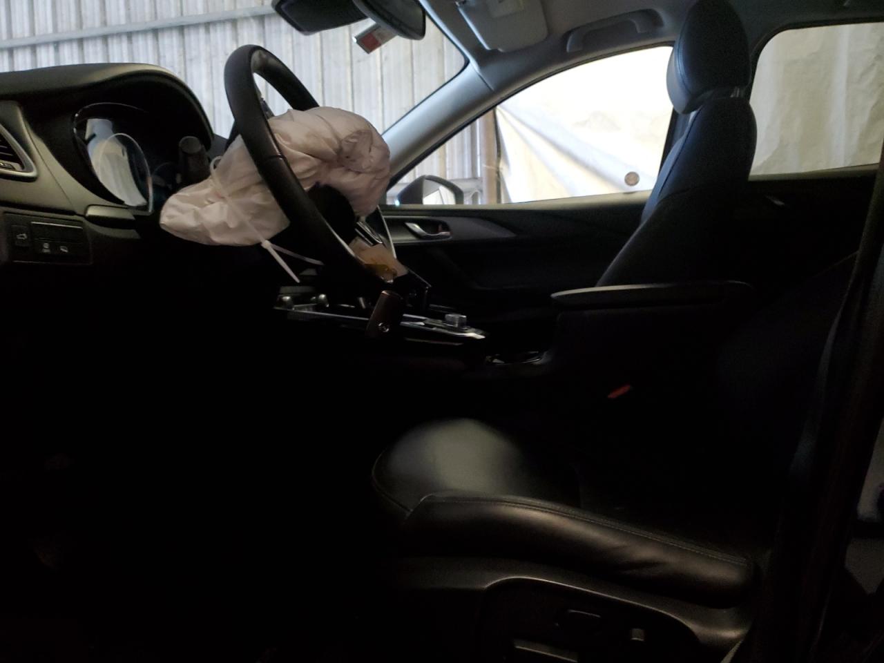 2023 Mazda CX-9 - Image 7