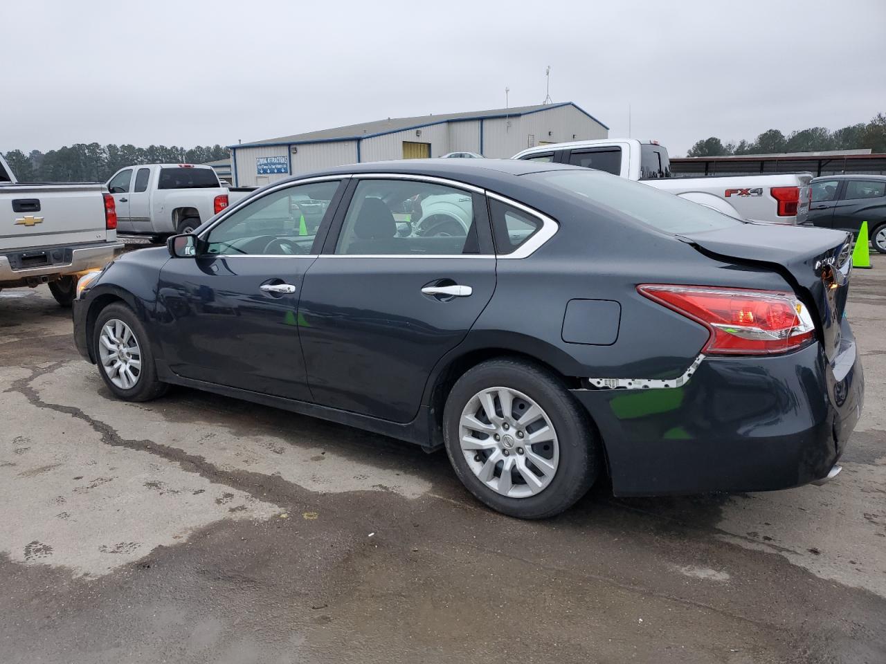 2013 Nissan Altima - Image 2