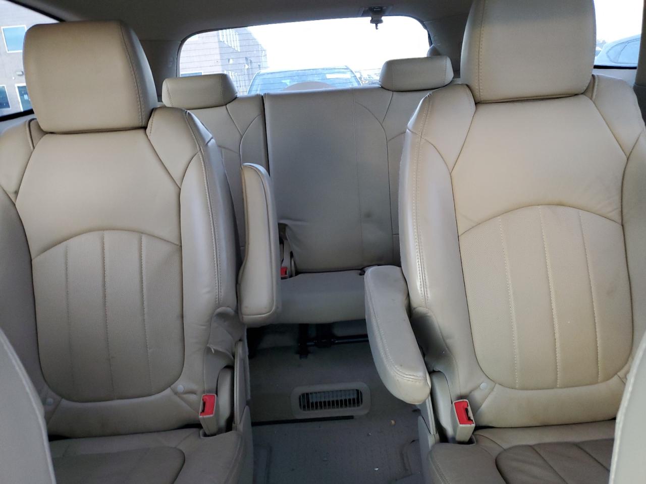 2012 Buick Enclave - Image 10