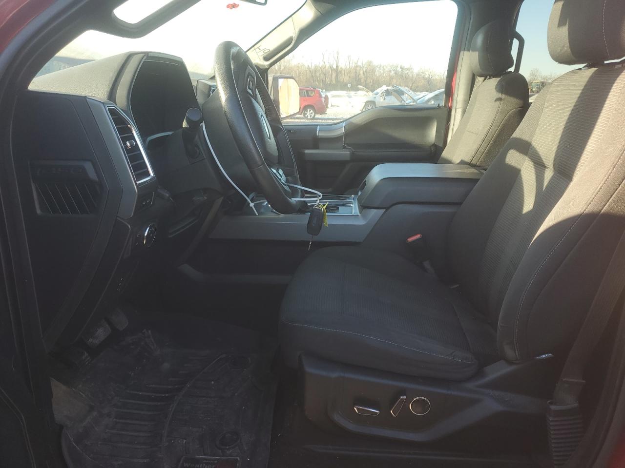 2015 Ford F-150 - Image 7