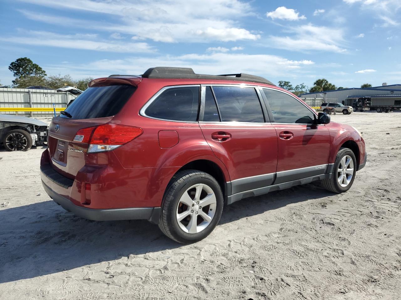 2014 Subaru Outback - Image 3